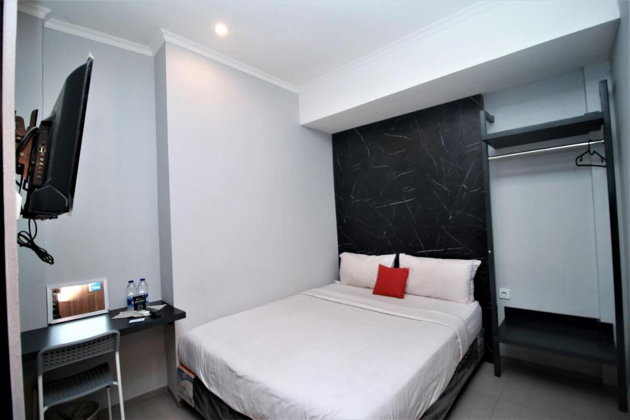 Albergue Bale Resident Yakarta Exterior foto