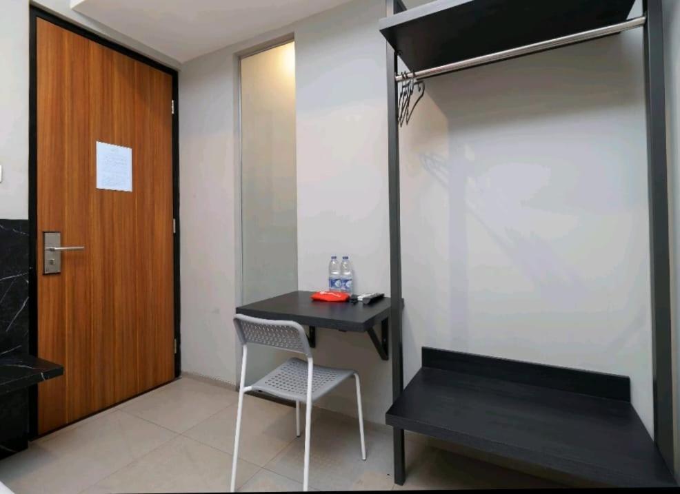 Albergue Bale Resident Yakarta Exterior foto