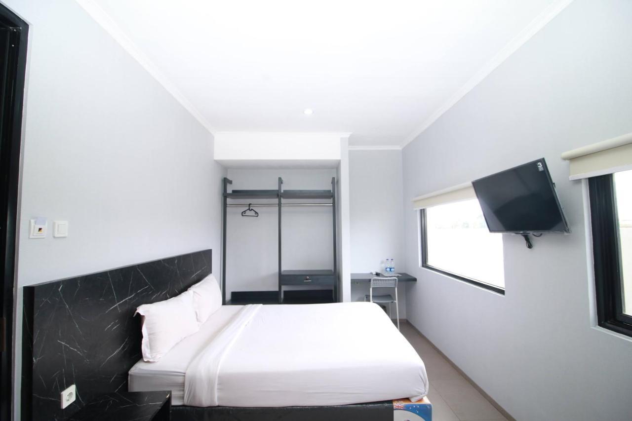 Albergue Bale Resident Yakarta Exterior foto